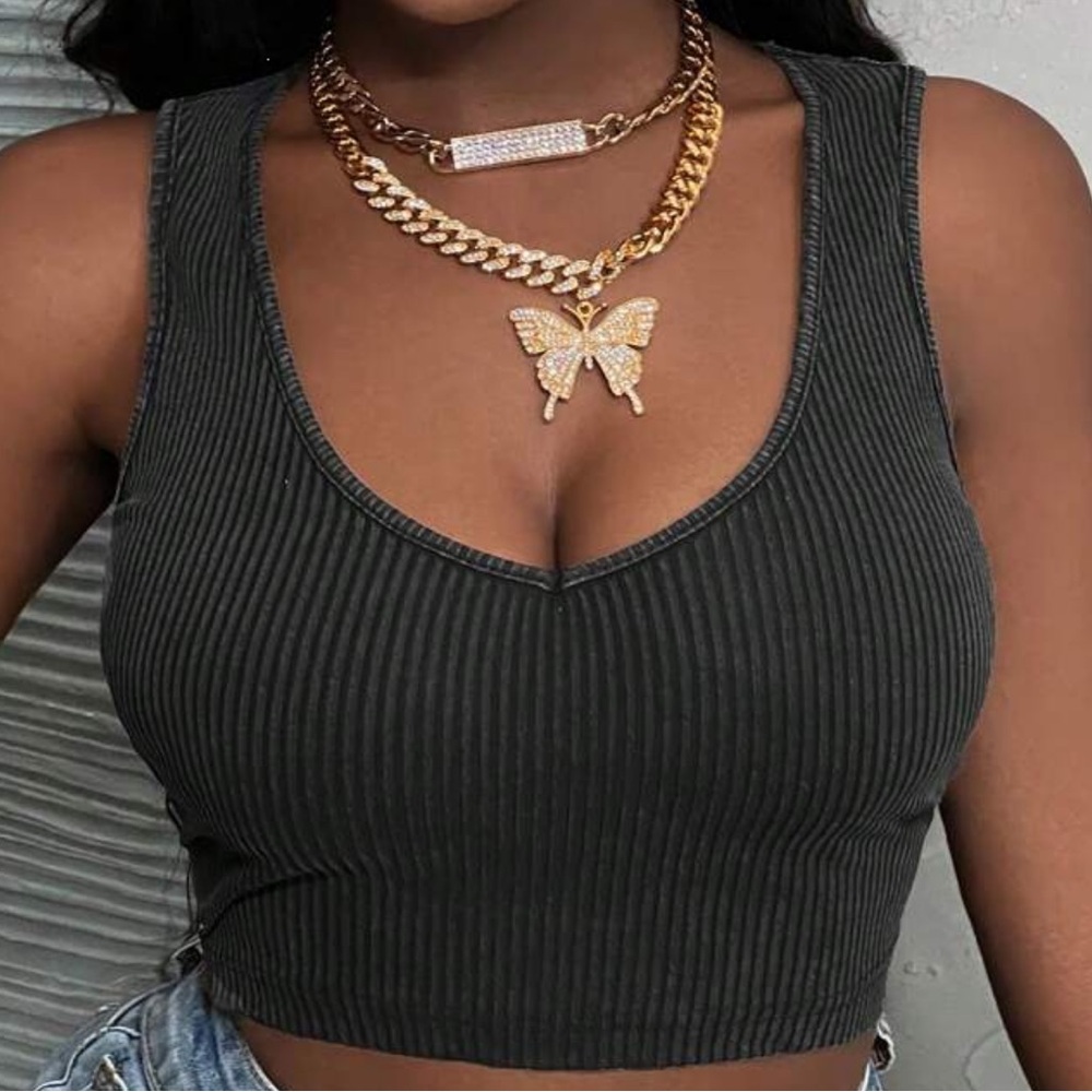 Black Ribbed Crop Top